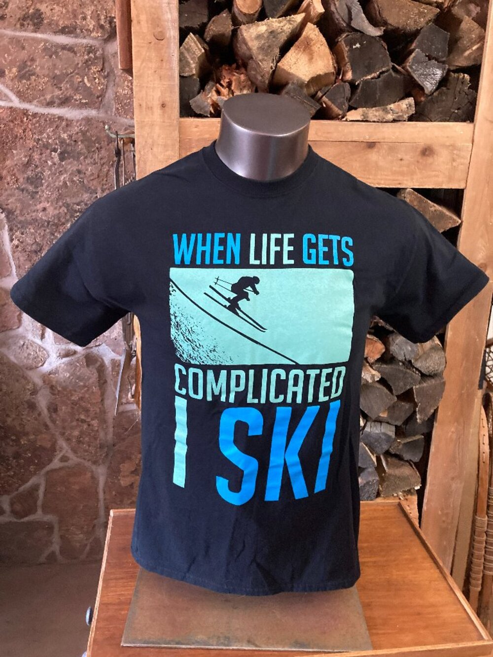 When Life Gets Complicated I Ski t-shirt shirt tee skiing Powder Addicts mens M